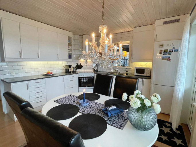 Food & Drinks 4, person holiday home in SODERKOPING, Söderköping