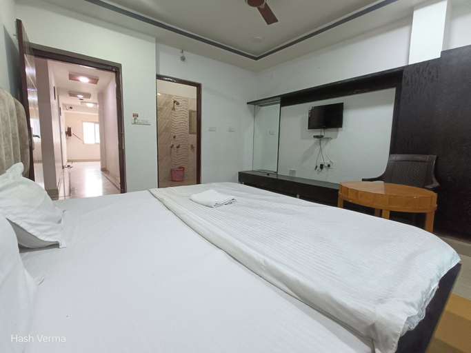 Room 2, New Holiday Inn Hotel, Ajmer