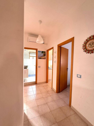 Others 5, Villa Marina - San Lorenzo, Syracuse
