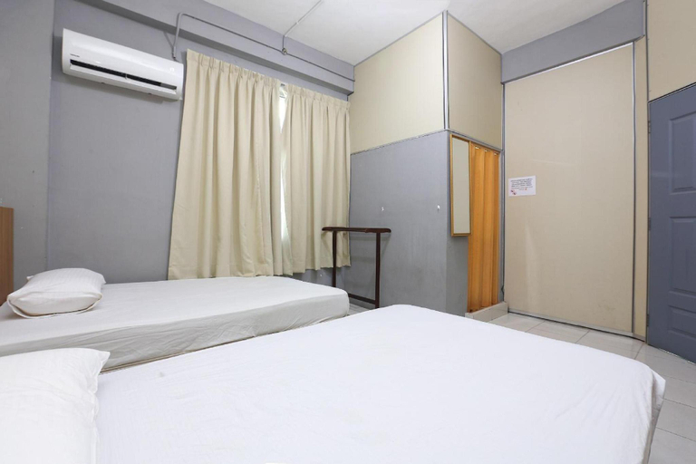 Bedroom 3, D'Noor Budget Inn, Kota Bharu