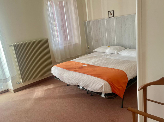 Bedroom 3, Albergo Casa Sperti, Belluno
