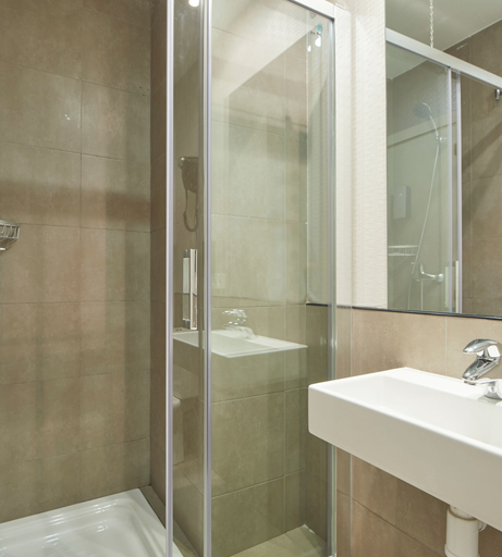 Bathroom 5, Hotel Berri Versalles, Guipúzcoa