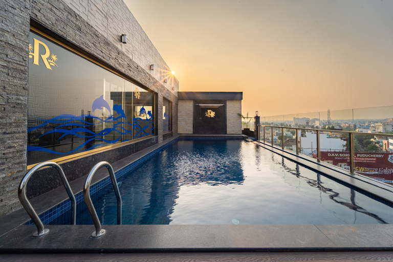 Primary image, Ratan International, Puducherry