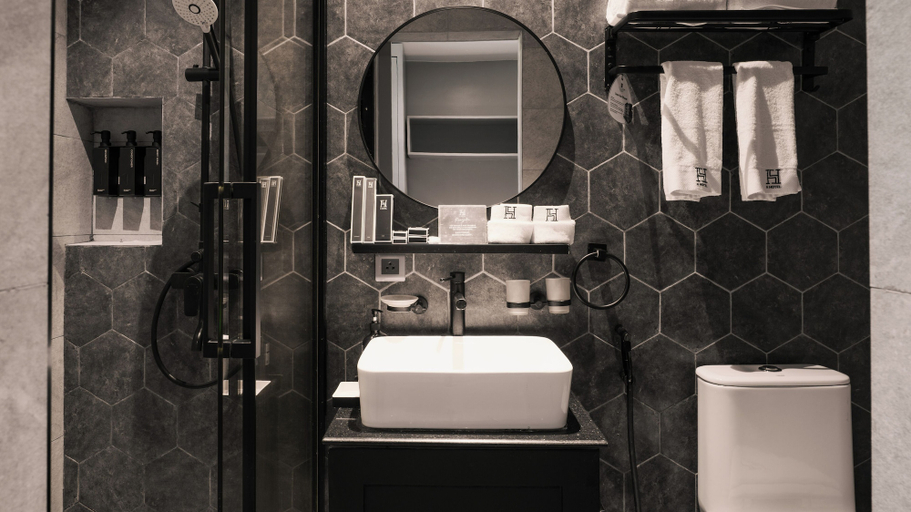 Bathroom 5, H Hotel El Nido - Vegan Friendly Hotel, El Nido