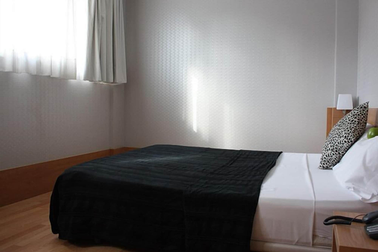 Bedroom 4, Hotel Berri Versalles, Guipúzcoa