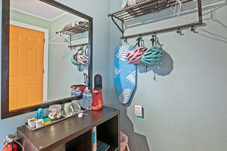 Room 5, Dive Into the 50s- Restored Motel in St Augustine, Saint Johns
