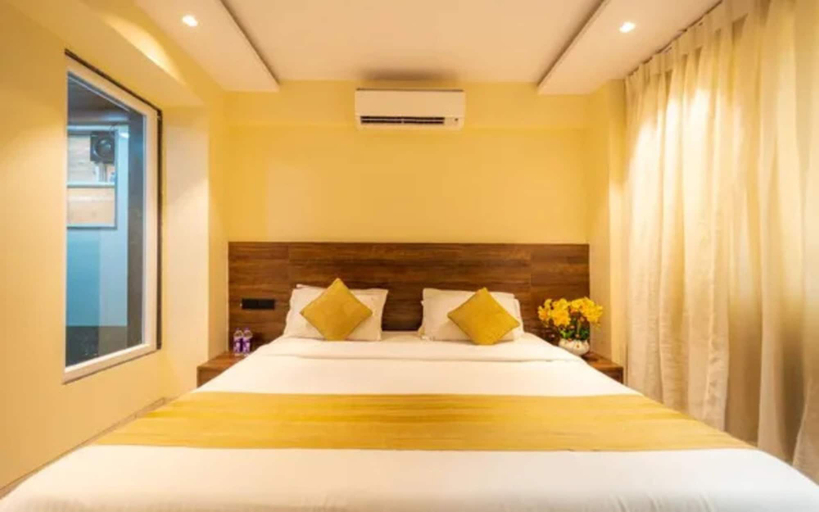 Room 3, Fabhotel Red Button Resort, Satara