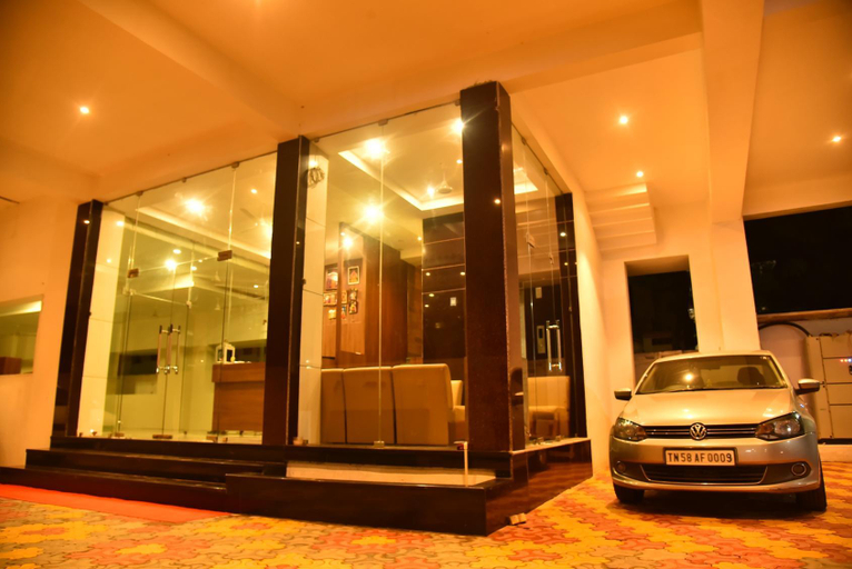 2, Hotel Four Seasons, Nagappattinam