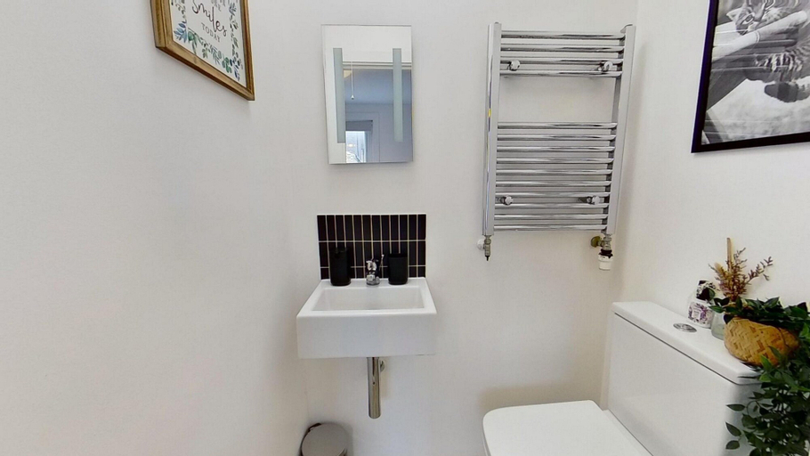 Bathroom 3, Cosy 1 Bedroom Flat Near Balham Station, London