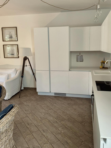 3, Villa Marina, Savona