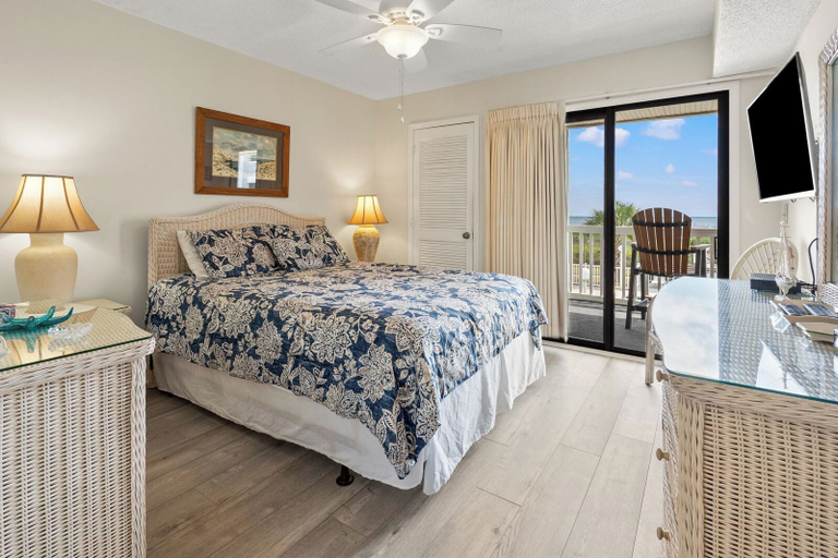 Bedroom 3, Sea Cloisters 203b, Horry