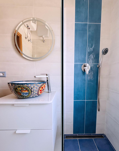 Bathroom 3, Villa Marina - San Lorenzo, Syracuse