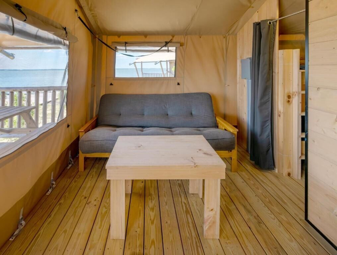 Living area 3, Chincoteague Bay RV Resort & Cottages, Accomack