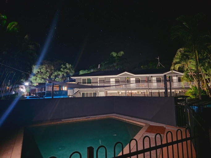 Sport & Beauty 4, Agnes Palms Accommodation, Miriam Vale