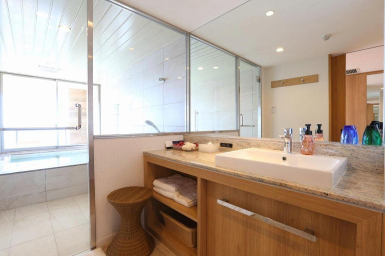 Bathroom 4, Shiosai Resort Kamogawa, Kamogawa