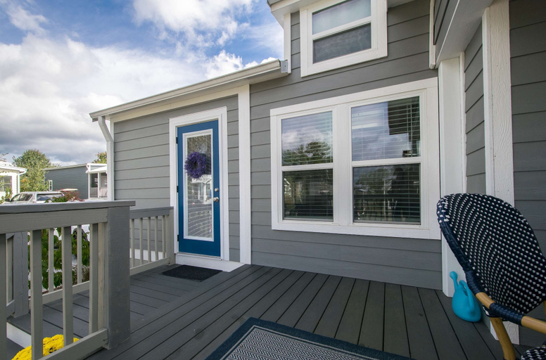 Room 4, 1BR Tiny Home w King Bed Outdoor Space, Henderson