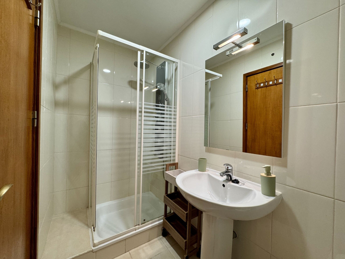 Bathroom 4, Vilamoura Charming 2 With Pool by Homing, Loulé