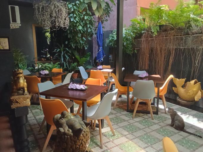 Food & Drinks 5, Hi Karon Beach Hotel, Phuket Island
