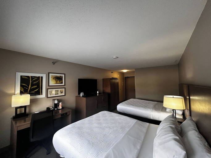 Bedroom 3, Country Inn & Suites by Radisson, Baxter, MN, Crow Wing