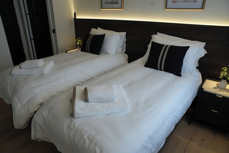 Room 5, 1st Floor Luxury 2-bed Apt, Sleeps 6, Fife