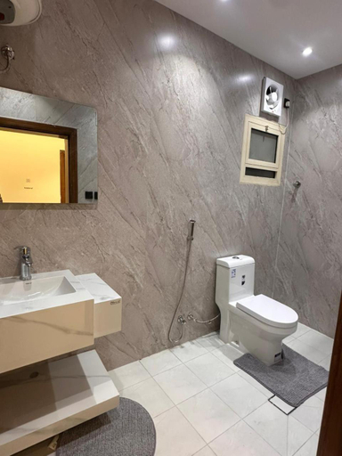 Bathroom 3, شقق مفروشة, Al Madinah Al Munawwarah