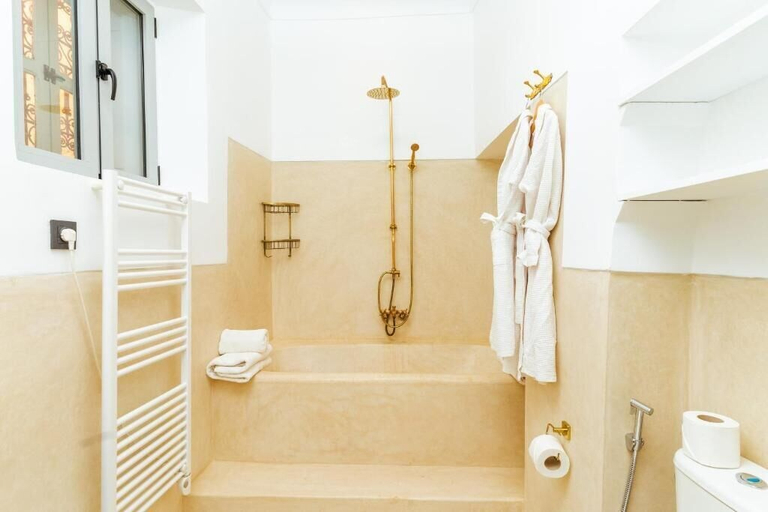Bathroom 3, Riad Dar Dounia, Marrakech
