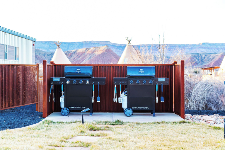 Exterior & Views 2, The Riv at Zion, Washington
