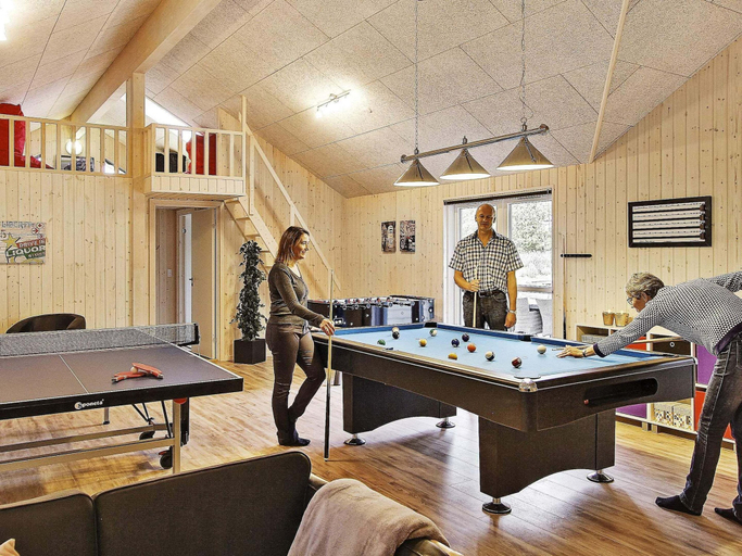 Others 4, Spacious Holiday Home in Glesborg near Ocean, Norddjurs