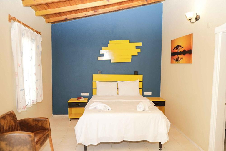 Bedroom 4, Teos Ormanci Tatil Koyu, Seferihisar