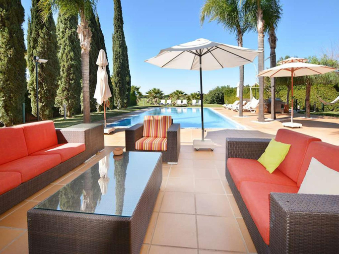 Sport & Beauty 2, Special Vilamoura Villa 6 Bedrooms Villa Lagoon Private Pool, Loulé