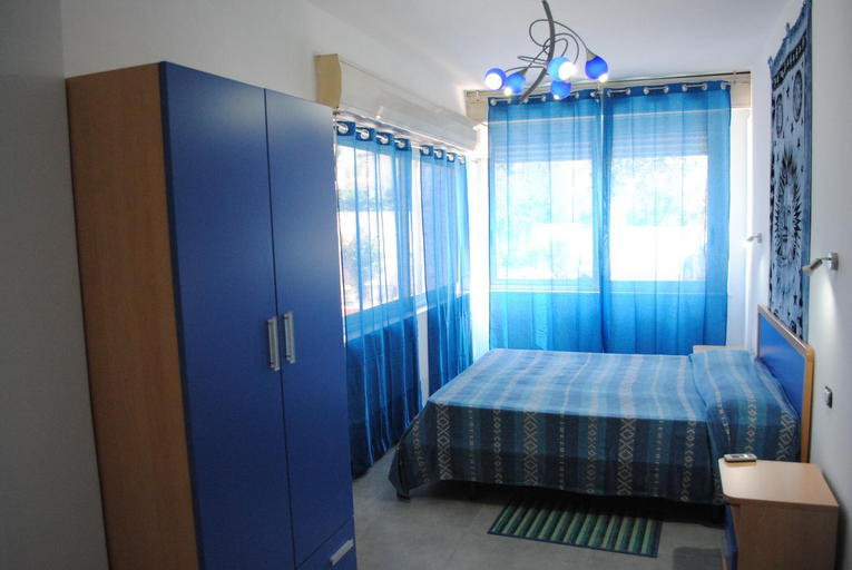 Bedroom 4, White Beach BeB, Syracuse