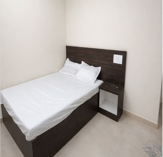 Room 2, RSK Guest House, Thiruvallur