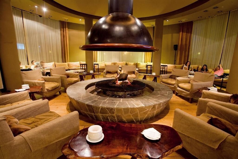 Others 4, Hotel Patagonico, Llanquihue