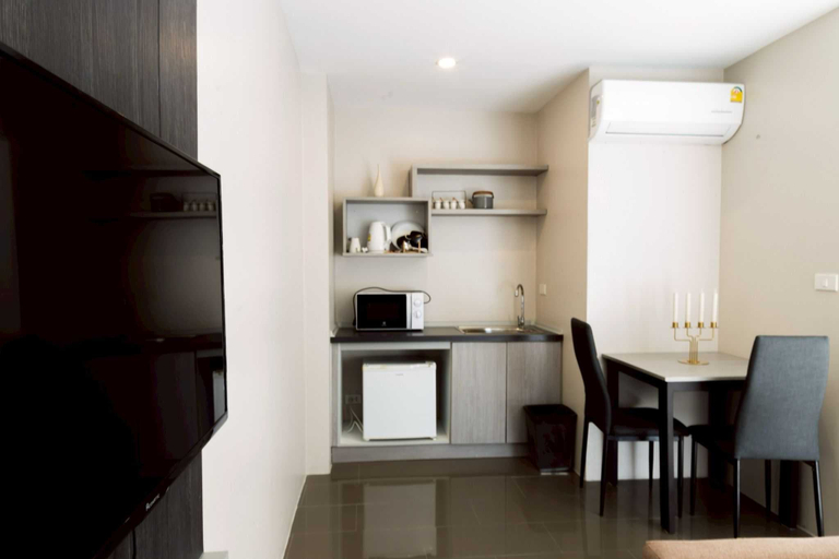 Others 4, RQ Bangkok Sukhumvit 107 by Collection O, Muang Samut Prakan
