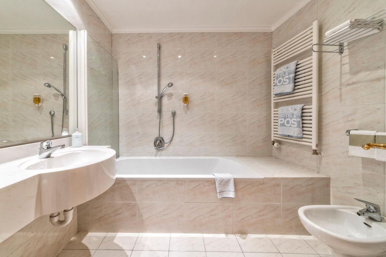 Bathroom 5, Hotel Post - Olang, Bolzano