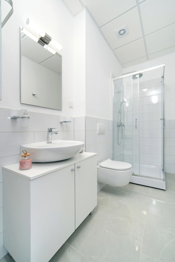 Bathroom 3, TQ City apartments