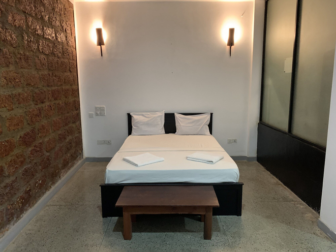 Bedroom 3, Airport City Hub Hotel by Leeads, Katana