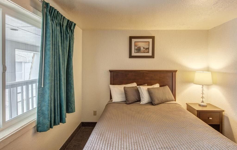 Bedroom 4, Surfside Resort, Tillamook