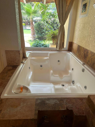 Bathroom 3, Cosalá Grand, Jocotepec