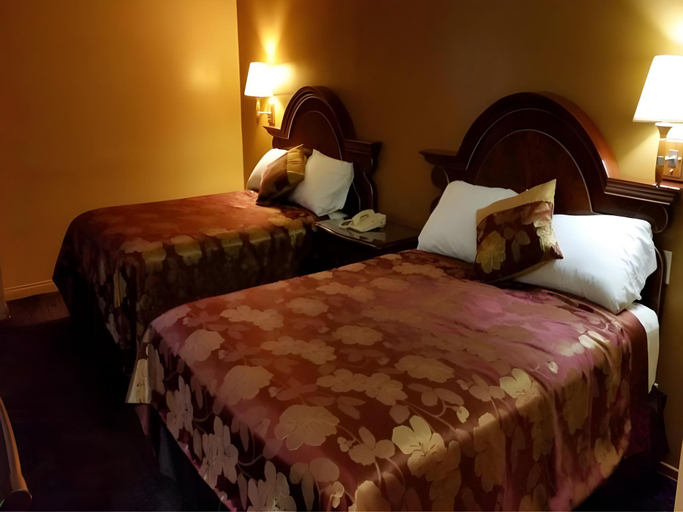 Bedroom 3, Redondo Beach Inn, Los Angeles