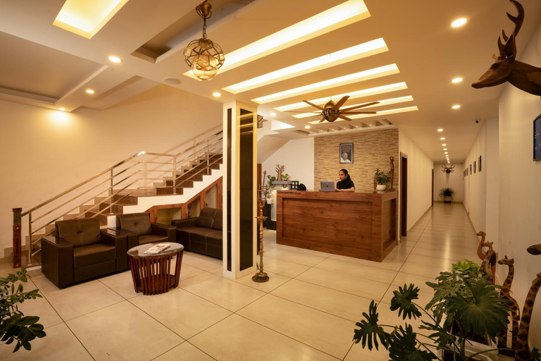 Public Area 1, Munnar Ice Queen Resorts, Idukki