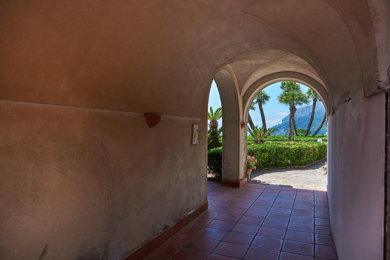 Surrounding environment 4, Villa Favara, Salerno