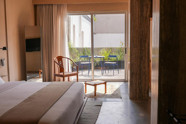 2, Hotel Oculto, Mexico City