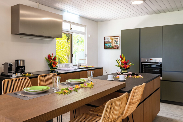 Private kitchen 4, Matira Sandy Home, Bora Bora