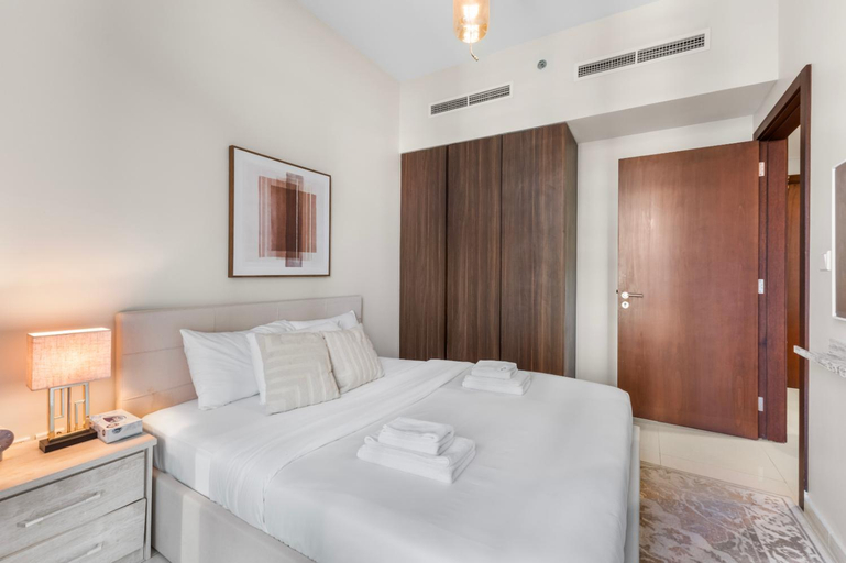 Bedroom 2, Cozy 1BR w/ Canal Views Close to Burj Khalifa, Dubai