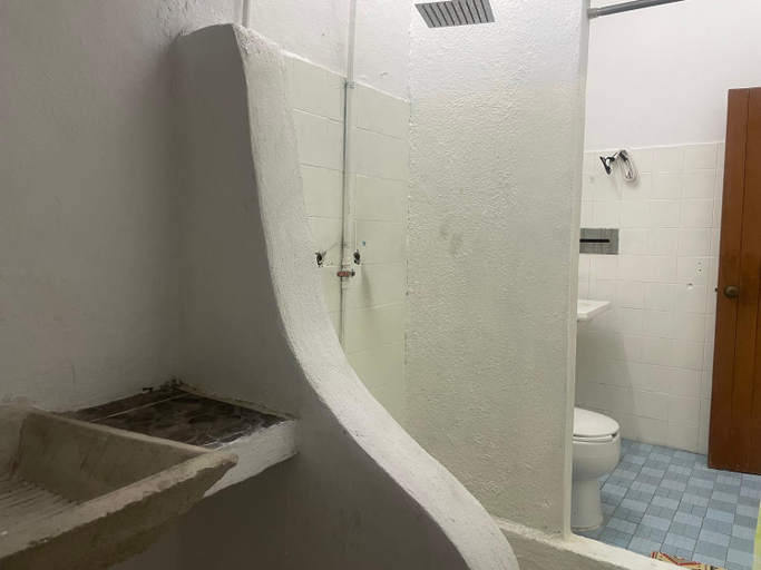 Bathroom 5, Casa Malinalli, José Azueta