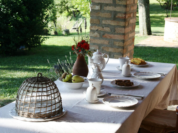 Food & Drinks 4, Cornio Delle Fronde, Pesaro E Urbino