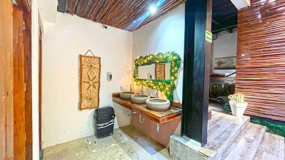 Bathroom 3, Mr Pakal Tulum, Cozumel