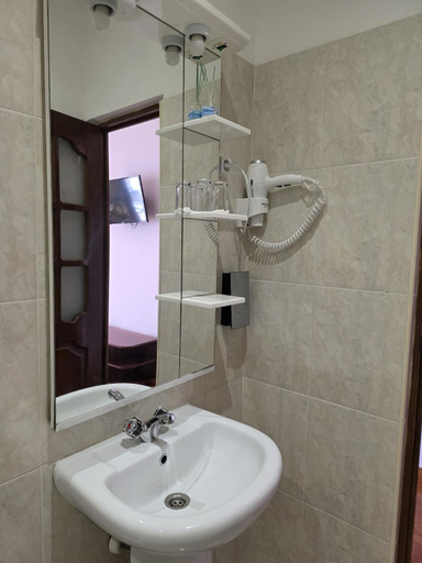 Bathroom 3, Aparthotel Santa Maria Beach