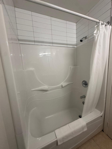Bathroom 4, Motel Blanche d'Haberville, L'Islet
